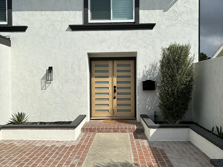 9021 Hyde Park Dr — Photo 24