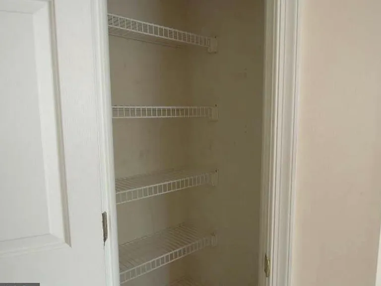 2002 Sumner Dr #2 — Photo 19