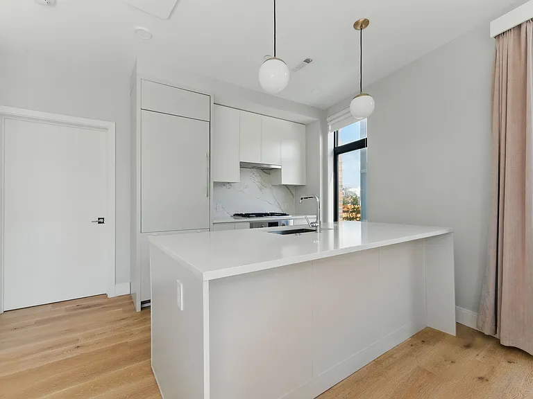 191 Washington St #524 — Photo 33