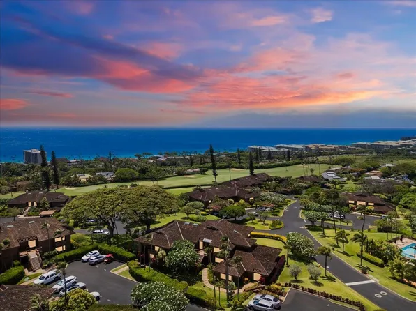 50 Puu Anoano St APT 1704, Lahaina, HI 96761