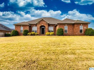 4508 Highland Park Dr SE, Owens Cross Roads, AL 35763