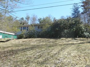 914 Stump Pond Rd, New Milford, PA 18834