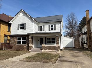 727 N Walnut St, Dover, OH