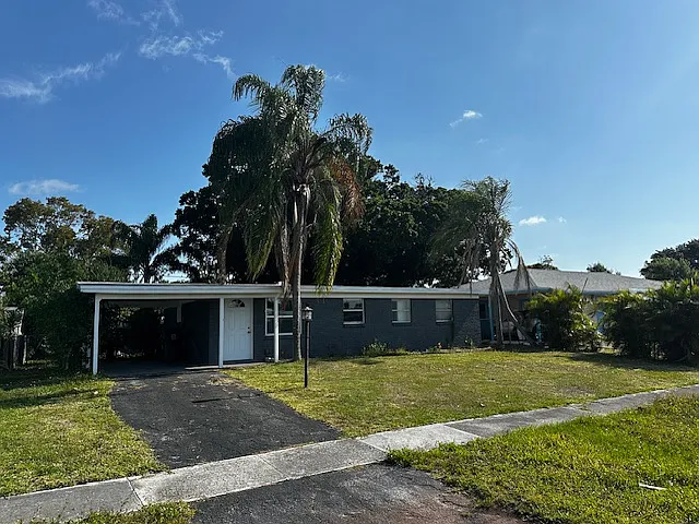 Photo 1 of 24 - 3797 Dunes Rd - Palm Beach Gardens, FL Front1 - 3797 Dunes Rd