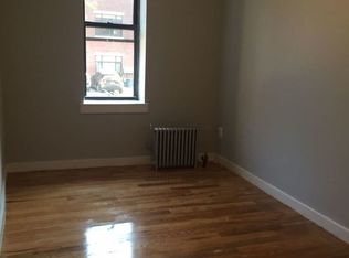 285 Hawthorne St APT 205, Brooklyn, NY 11225