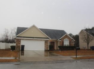 765 Fairfield Cir, Raeford, NC 28376