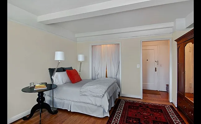 Sold by Douglas Elliman | media 19