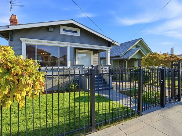 2836 Coolidge Ave, Oakland, CA 94601