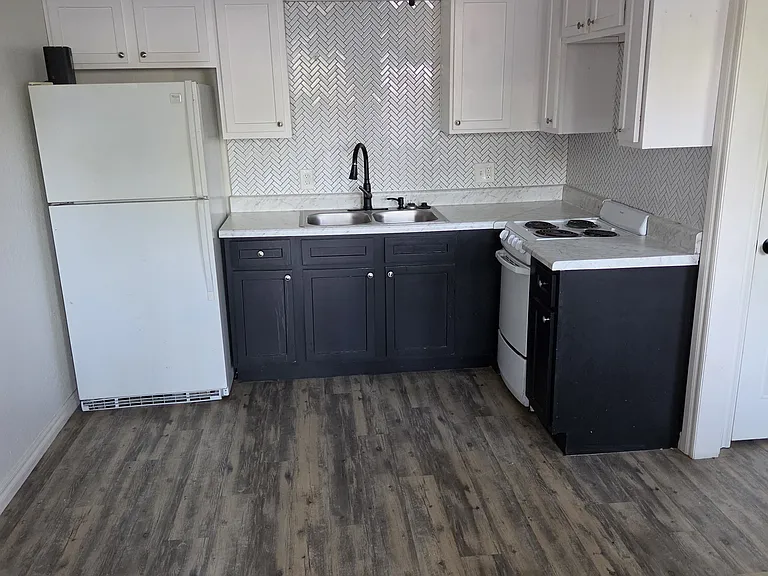 3304 SW 40th St — Photo 3