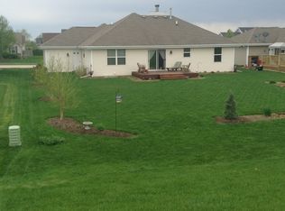 4782 Edenberry Ln, Rockton, IL 61072