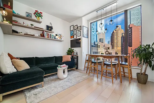 11 Hoyt St #10E Photo 1