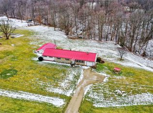 17518 Nashport Rd, Nashport, OH 43830