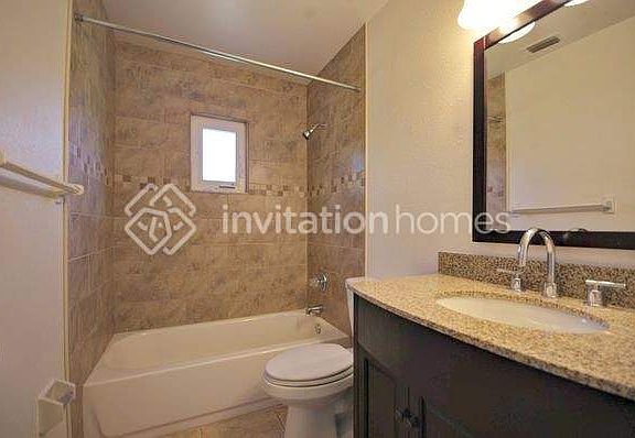 5th image of 14842 Mockingbird Ln W