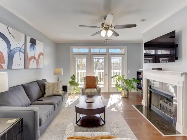 2810 Bedford Green Dr APT 204, Raleigh, NC 27604