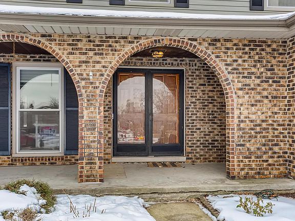 3rd image of 740 Fennel Ct