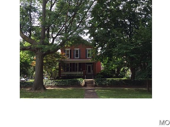 2nd image of 601 Washington St