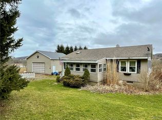 1808 Kinney Rd, New Woodstock, NY 13122