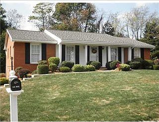 1st image of 114 Farmington Dr