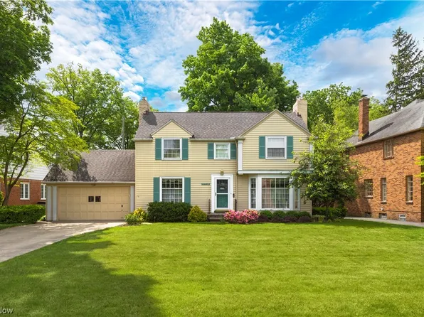 19123 Coffinberry Blvd, Fairview Park, OH 44126