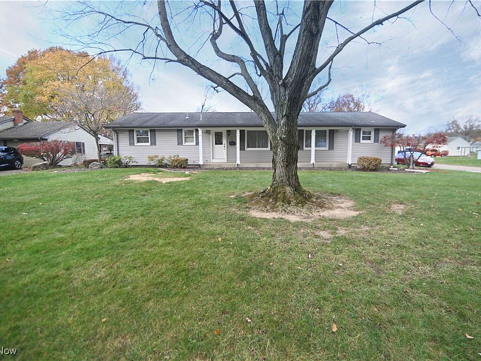 1st image of 1702 Lancaster Dr