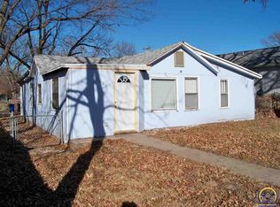 1608 E 15th St, Lawrence, KS 66044