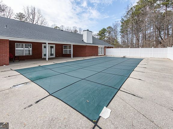 3rd image of 2165 Bakers Bridge Rd