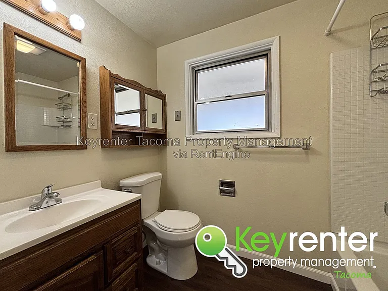 11916 Alaska St S — Photo 10