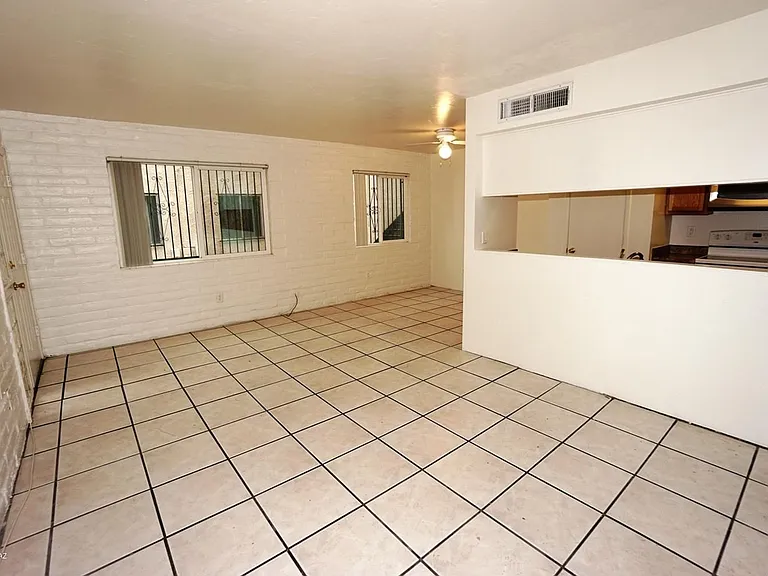 6785 E Calle La Paz #B — Photo 2