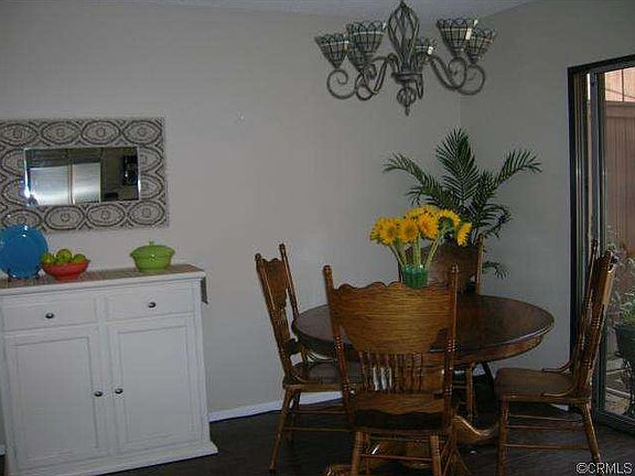 3rd image of 2073 Stonewood Ct