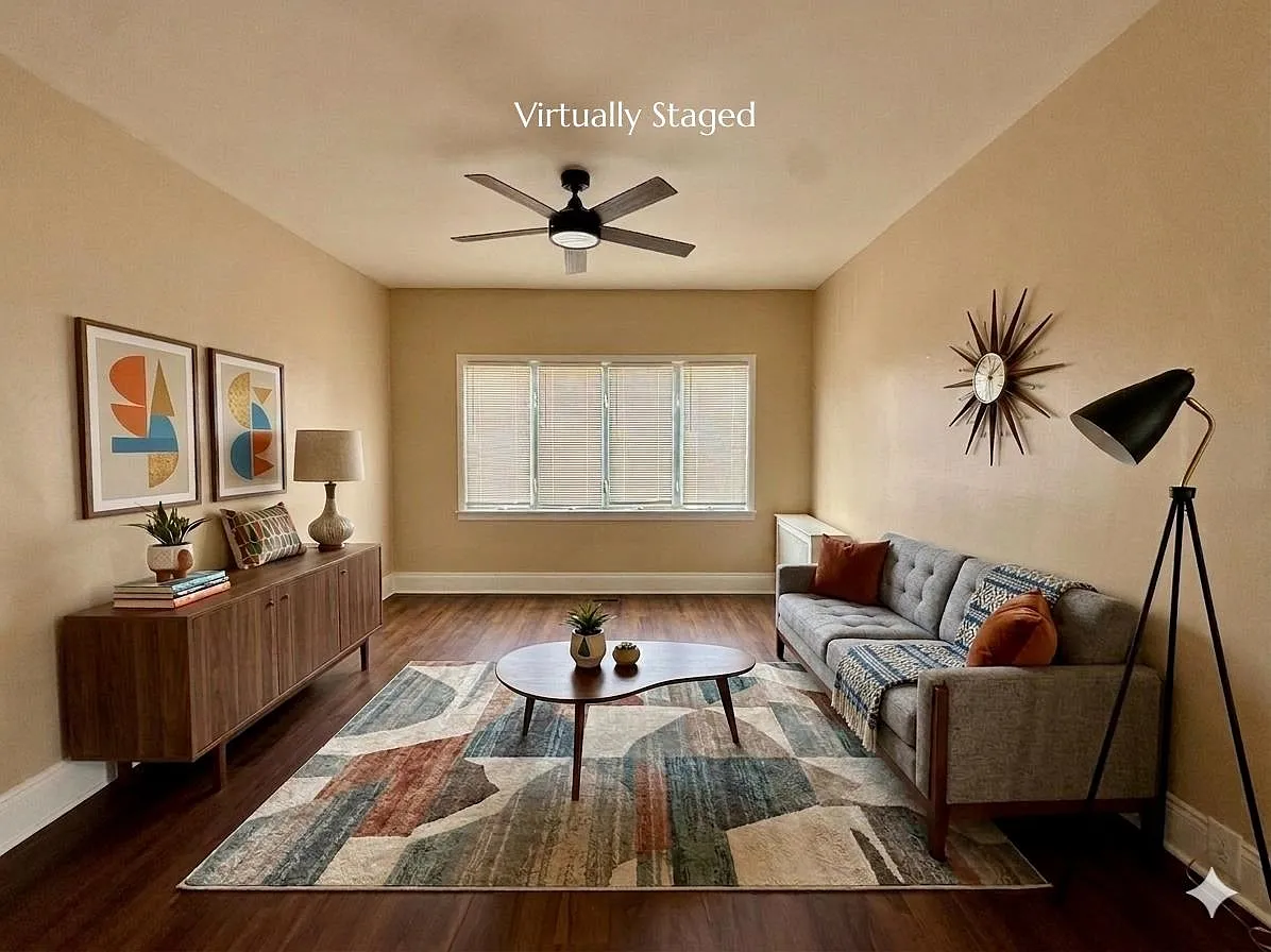 2 bed, 1.0 bath, 1100 sqft, $2,200 — Photo 1