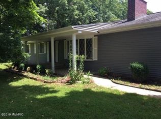 1965 Bakertown Rd, Buchanan, MI 49107