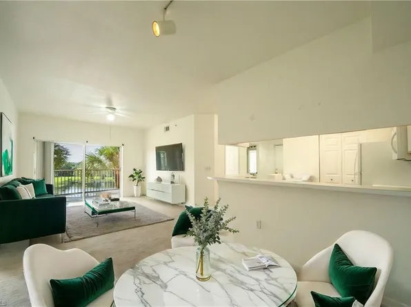 6400 Aragon Way APT 303, Fort Myers, FL 33966