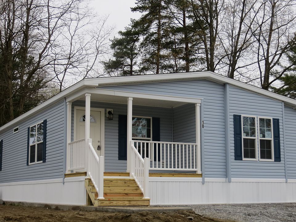 1st image of 18 Saratoga Dr