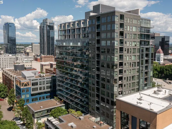 1221 SW 10th Ave Unit 1605, Portland, OR 97205