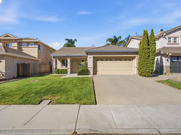 923 Blossom Dr, Brentwood, CA 94513