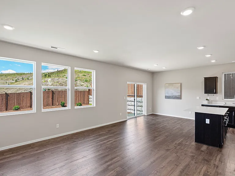 1006 SW Pendleton Way — Photo 8