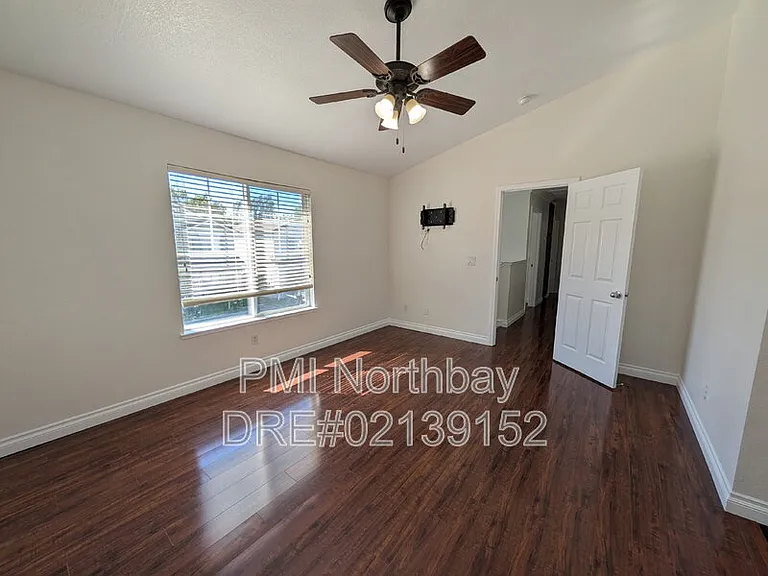 5052 Gothic Ct — Photo 12