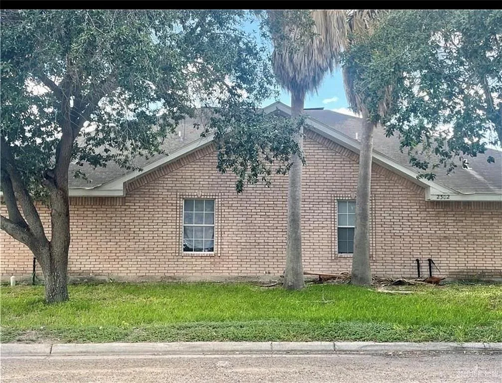 2 bed, 2.0 bath, 910 sqft, $875 — Photo 1