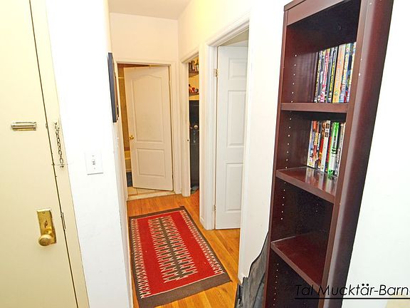 4th image of 199 Orchard St APT 4c