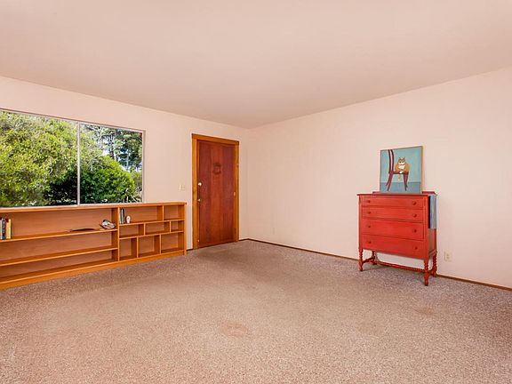 5th image of 19841 Riverview Dr