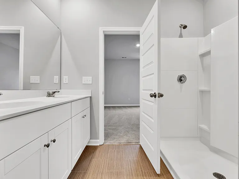 138 Talladega Dr — Photo 15