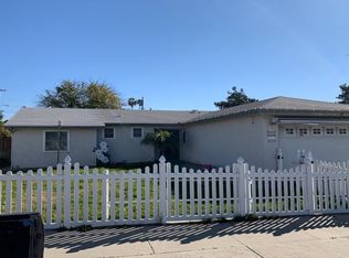 689 Meadowbrook Dr, San Diego, CA 92114