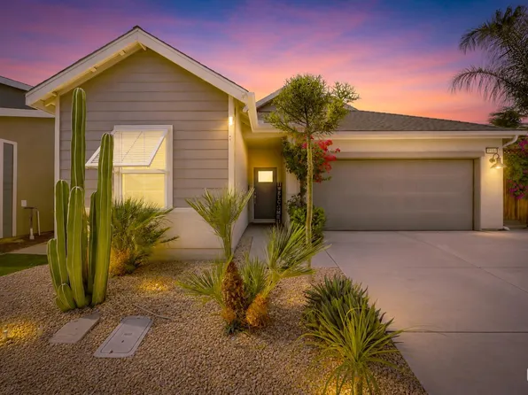 9716 Cobble Creek Dr, Shafter, CA 93263