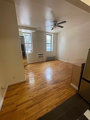 2nd image of 434 E 115th St APT 1A