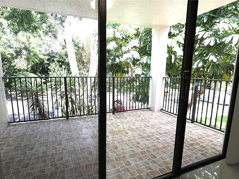 10141 W Sunrise Blvd #203 — Photo 10