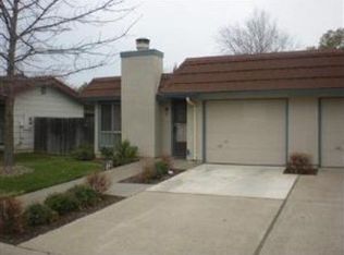 2002 Zinfandel Dr, Rancho Cordova, CA 95670