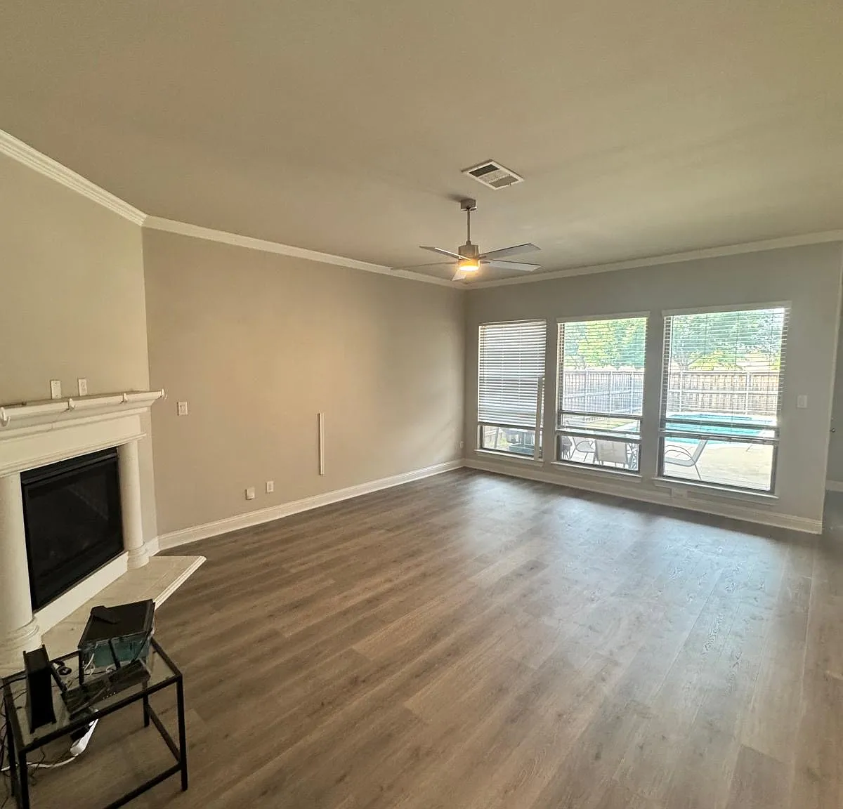 5 bed, 3120 sqft, $4,600 — Photo 4