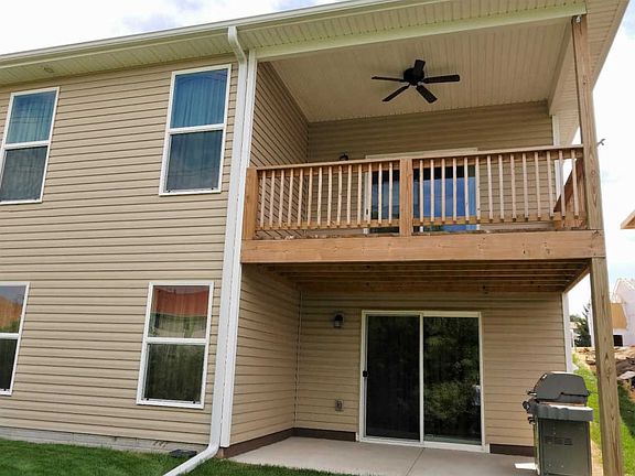 5th image of 5651 Barrington Cir