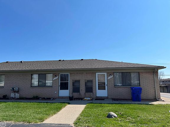 2nd image of 31091 Grove St