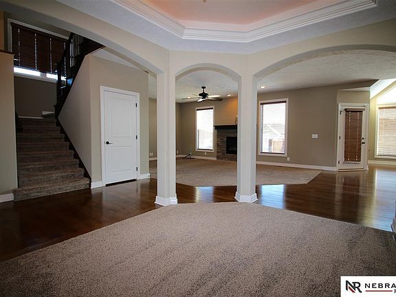 4th image of 6829 Park Crest Dr
